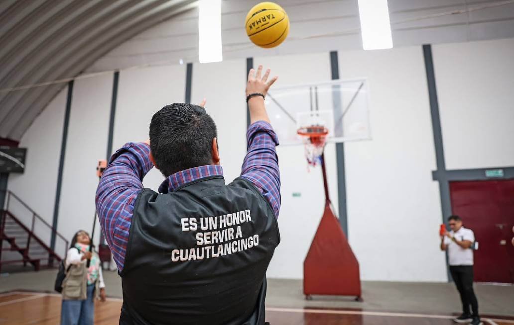 Omar Muñoz inaugura Curso de Verano y fortalece la infraestructura deportiva de Cuautlancingo Omar Muñoz inaugura Curso de Verano y fortalece