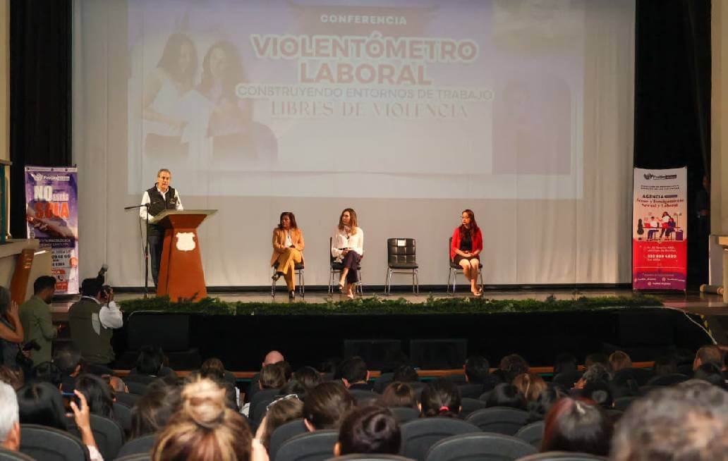 Pepe Chedraui presenta el Violentómetro Laboral