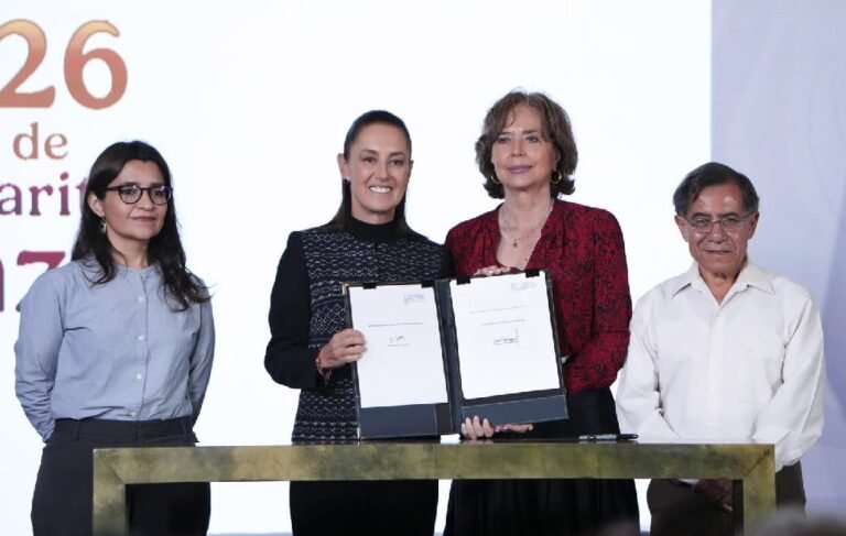 Anuncia Sheinbaum la transformación del Instituto Nacional de Estudios Historicos de las Revoluciones de México