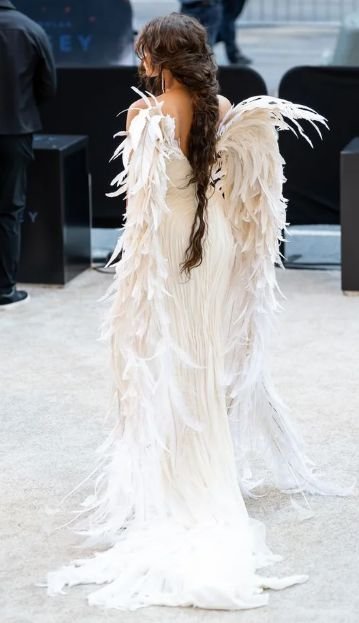 Zendaya deslumbra en la promoción de La Odisea