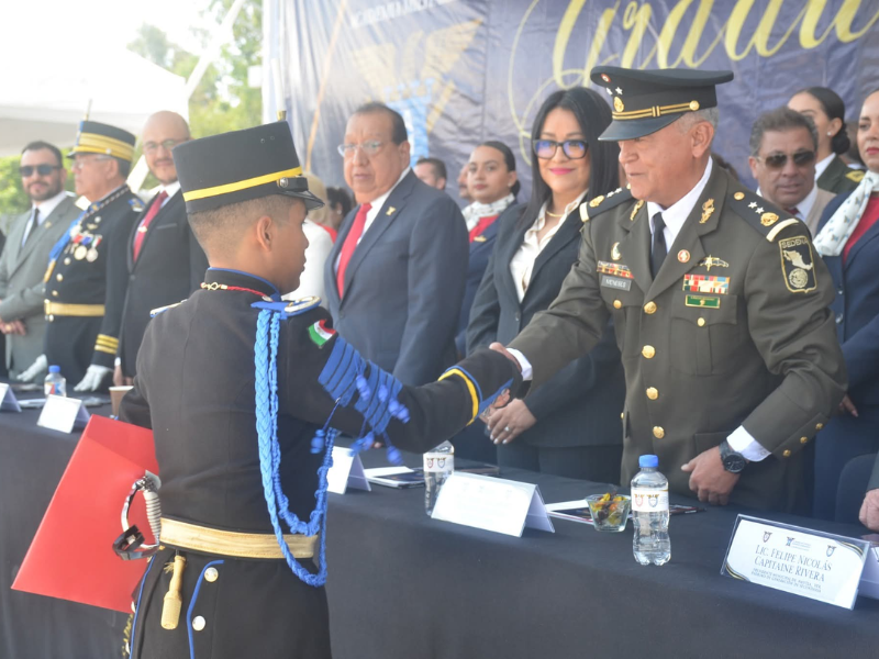 Academia Militarizada Ignacio Zaragoza: el negocio detrás de la disciplina
