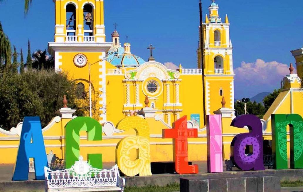 Lupita de Acatlán, ya se va Lupita de Acatlán, ya se va