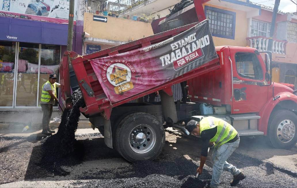 Avanza Chedraui con acciones de bacheo en calles de Los Pinos Mayorazgo Avanza Chedraui con acciones de bacheo en Los Pinos Mayorazgo