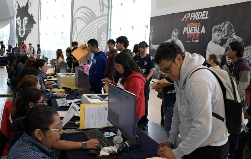 Beneficia BUAP a más de 5 mil jóvenes con las convocatorias de Corrimiento y Lugares Disponibles Beneficia BUAP a más de 5 mil jóvenes con las convocatorias