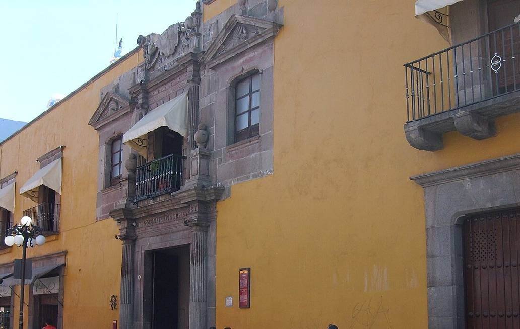 INAH trabaja con autoridades y particulares INAH trabaja con autoridades y particulares
