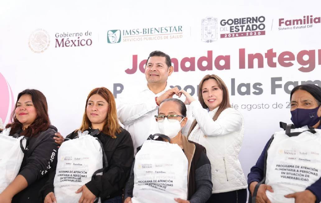 SEDIF Puebla entrega recursos para rehabilitar CAICS y CECADE SEDIF Puebla entrega recursos para rehabilitar CAICS y CECADE