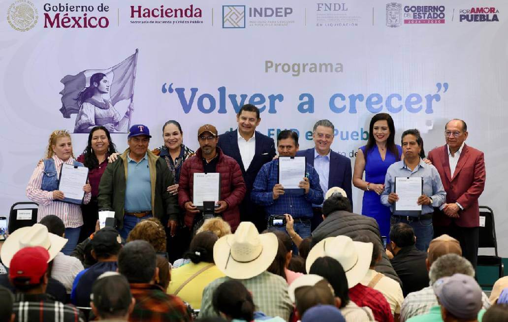 “Volver a Crecer” devuelve tranquilidad y patrimonio a familias productoras de Puebla “Volver a Crecer” devuelve tranquilidad y patrimonio a familias