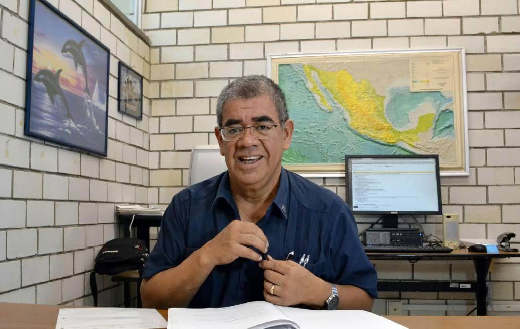 Distinguen a investigador del Instituto de Física de la BUAP con la Medalla de la División de Partículas y Campos de la Sociedad Mexicana de Física Distinguen a investigador del Instituto de Física de la BUAP