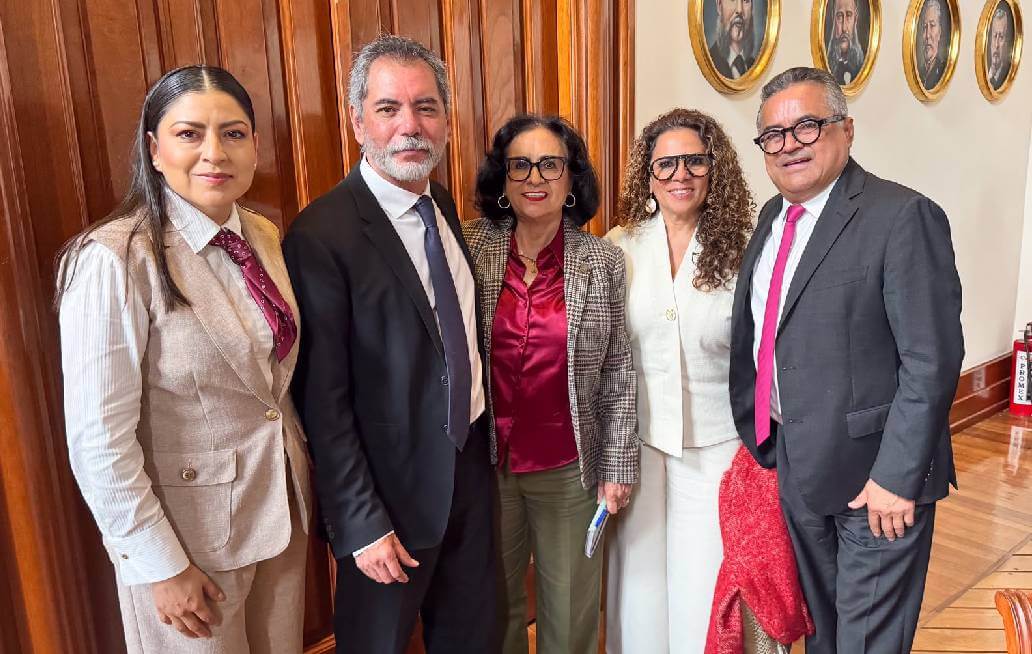  Gestiona Claudia Rivera ante la SHCP presupuesto estrégico