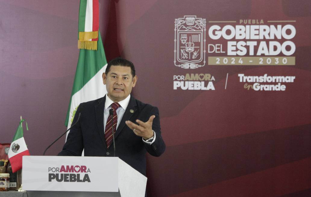 Puebla realiza la modernización del Aeropuerto Internacional Hermanos Serdán con una inversión de más de mil mdp Puebla realiza la modernización del Aeropuerto Internacional