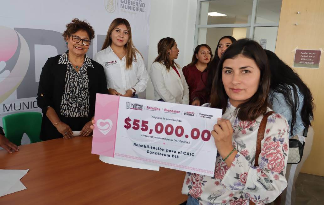 Entregan apoyos para equipamiento comunitario en Cuautlancingo Entregan apoyos para equipamiento comunitario en Cuautlancingo