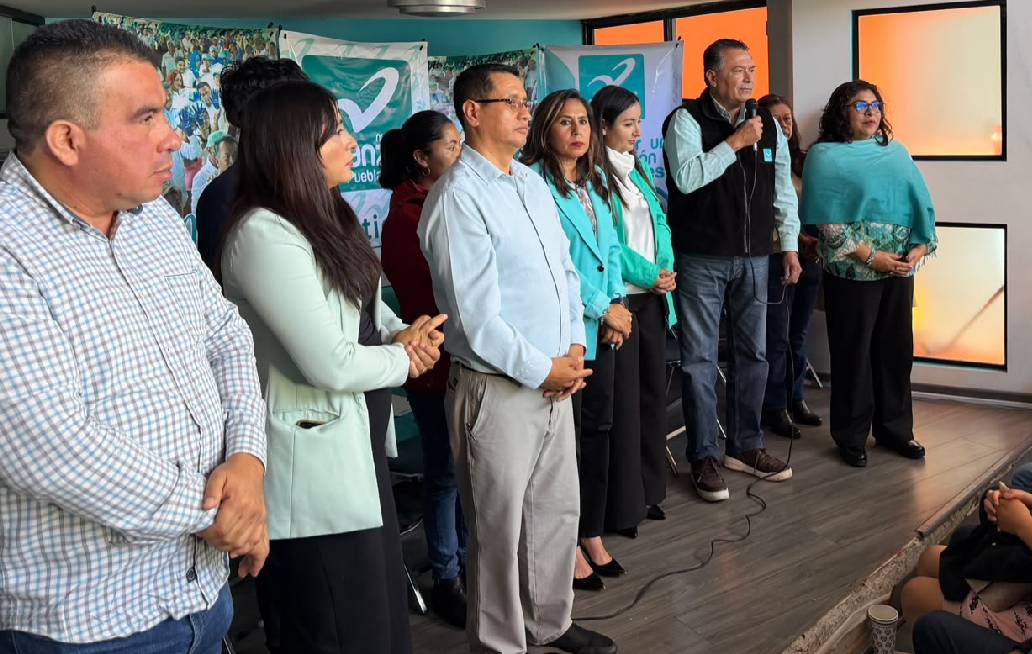 Elías Lozada asume la dirigencia de Nueva Alianza Puebla Elías Lozada asume la dirigencia de Nueva Alianza Puebla