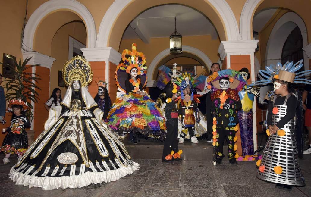 Realizan tercera edición del concurso “Catrincitas y Catrincitos” Realizan tercera edición del concurso “Catrincitas y Catrincitos”