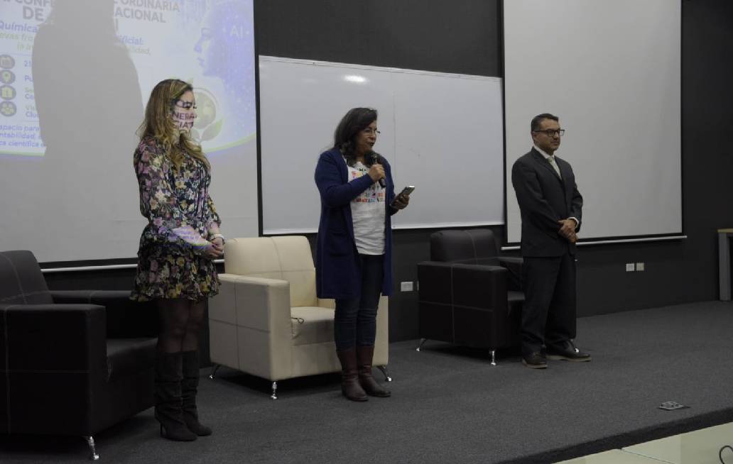 Reflexionan en la BUAP acerca de la Química y la Inteligencia Artificial Reflexionan en la BUAP acerca de la Química y la Inteligencia