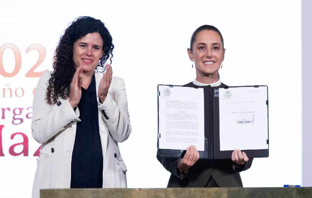  Sheinbaum firma Decreto de entornos digitales seguros para niñas
