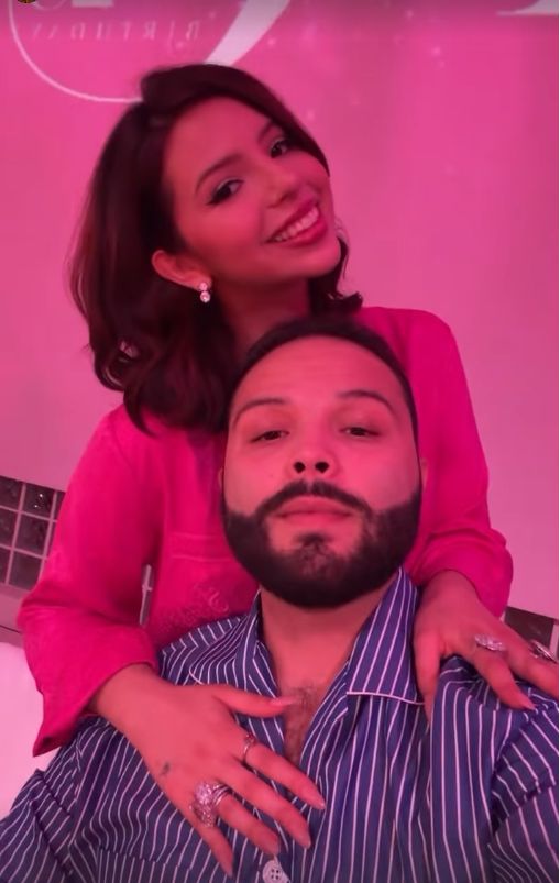 ángela aguilar cumple 23