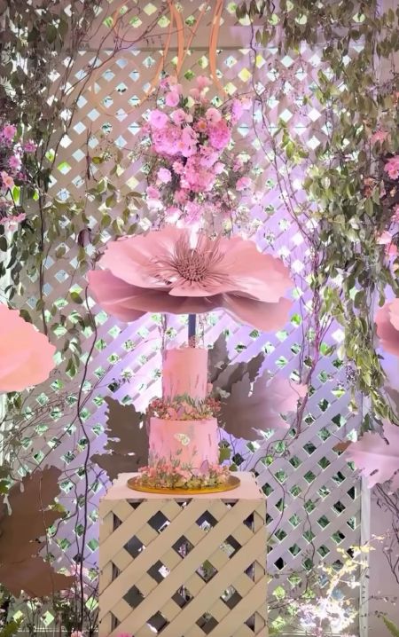 Carlos Rivera y Cynthia Rodríguez celebran baby shower
